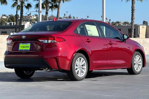 2025 Toyota Corolla Hybrid LE