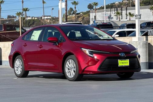 2025 Toyota Corolla Hybrid LE