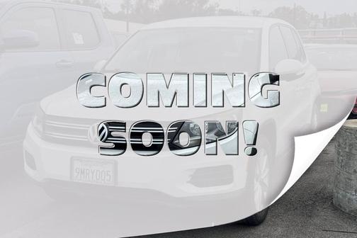 2014 Volkswagen Tiguan Auto SE