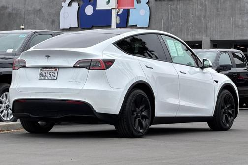 2021 Tesla Model Y Long Range Dual Motor All-Wheel Drive