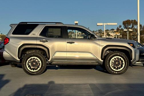 2025 Toyota 4Runner TRD Off Road Premium