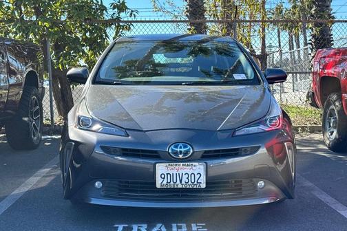 2022 Toyota Prius XLE