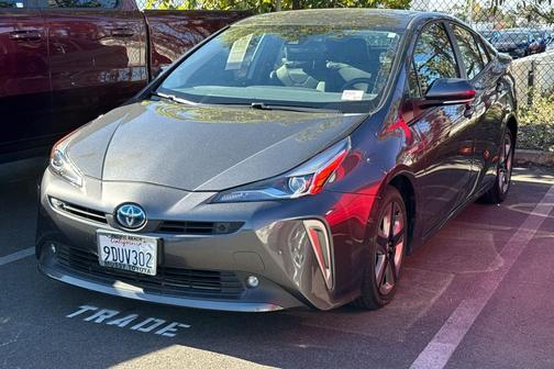 2022 Toyota Prius XLE