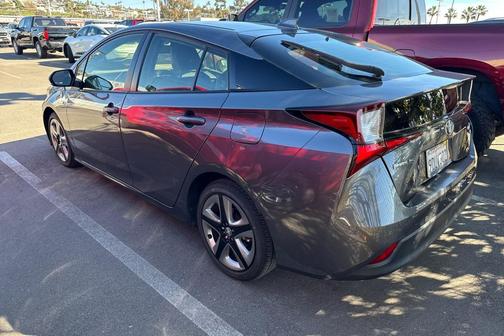 2022 Toyota Prius XLE