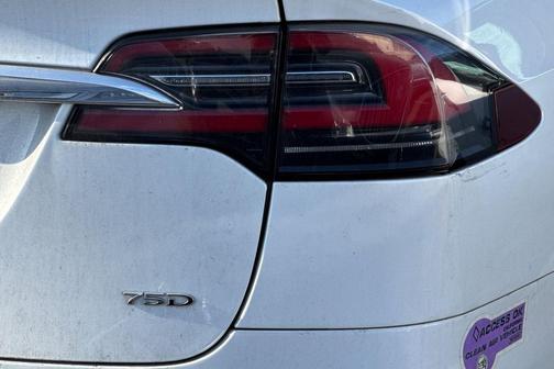 2018 Tesla Model X 75D