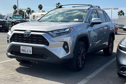 2024 Toyota RAV4 Hybrid XLE Premium