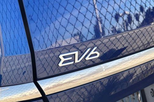 2022 Kia EV6 Wind