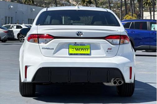 2025 Toyota Corolla Hybrid SE