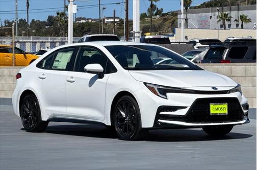 2025 Toyota Corolla Hybrid SE