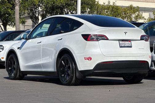 2021 Tesla Model Y Long Range Dual Motor All-Wheel Drive