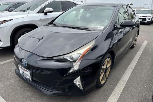 2016 Toyota Prius Three Touring