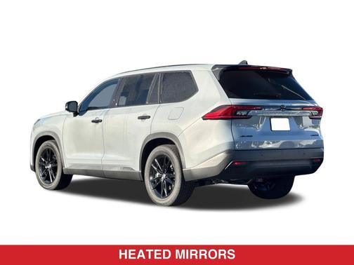 Cement 2026 Toyota Highlander Hybrid Base