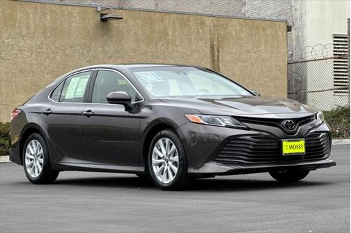 2018 Toyota Camry LE