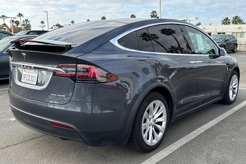 2019 Tesla Model X 75D