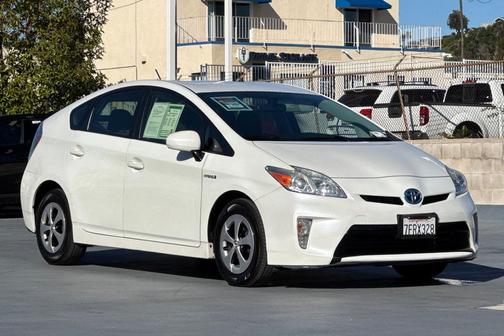 2015 Toyota Prius Two