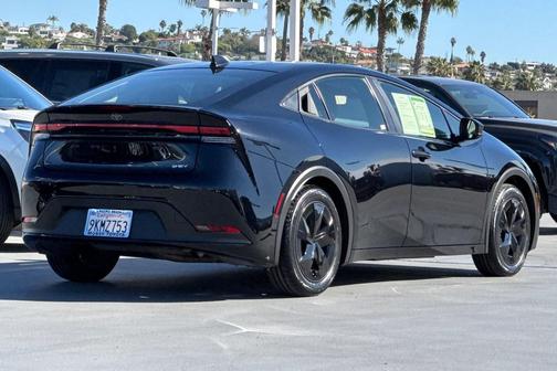 2024 Toyota Prius LE