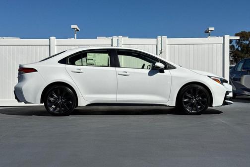 2026 Toyota Corolla SE