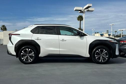2023 Toyota bZ4X XLE