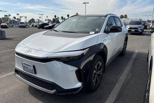 2023 Toyota bZ4X XLE