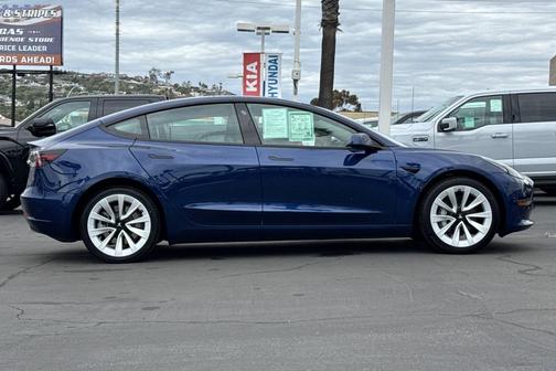 2023 Tesla Model 3 Standard Range