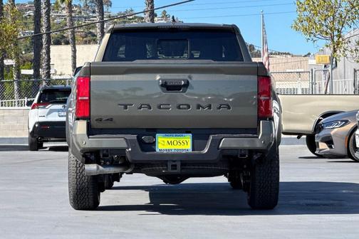 2025 Toyota Tacoma TRD Off Road