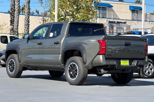 2025 Toyota Tacoma TRD Off Road