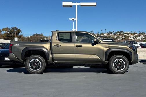 2025 Toyota Tacoma TRD Off Road