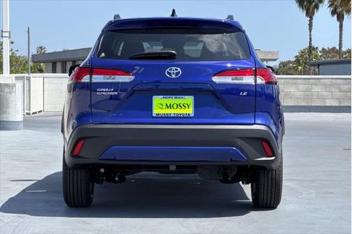 2025 Toyota Corolla Cross LE