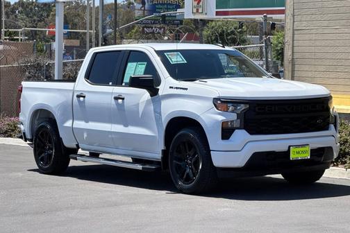 2025 Chevrolet Silverado 1500 Custom