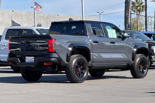 2025 Toyota Tacoma Hybrid TRD Pro