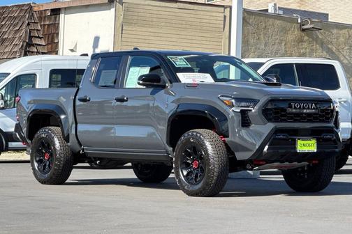 2025 Toyota Tacoma Hybrid TRD Pro