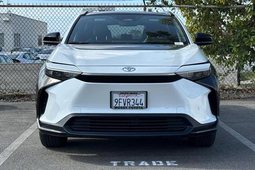 2023 Toyota bZ4X XLE
