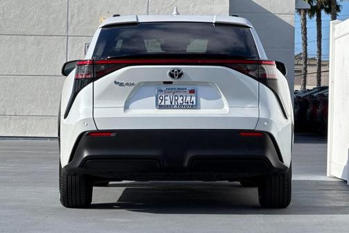 2023 Toyota bZ4X XLE