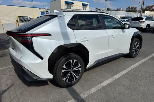2023 Toyota bZ4X XLE