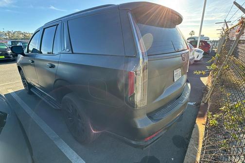 2022 Cadillac Escalade Luxury