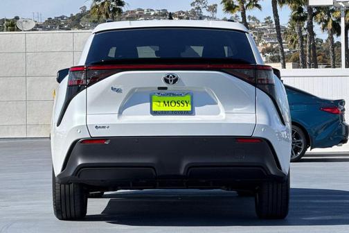 2026 Toyota bZ XLE Plus