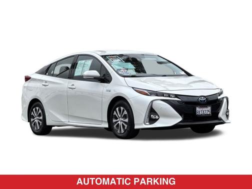 Blizzard Pearl 2019 Toyota Prius Prime Advanced