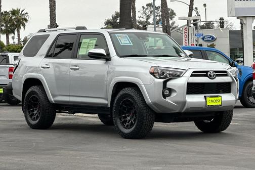 2024 Toyota 4Runner SR5