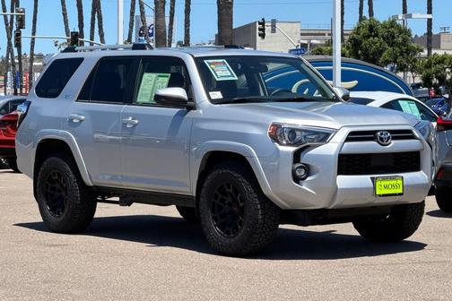 2024 Toyota 4Runner SR5