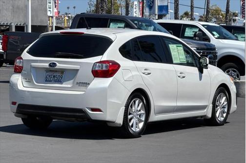 2013 Subaru Impreza 2.0i Premium