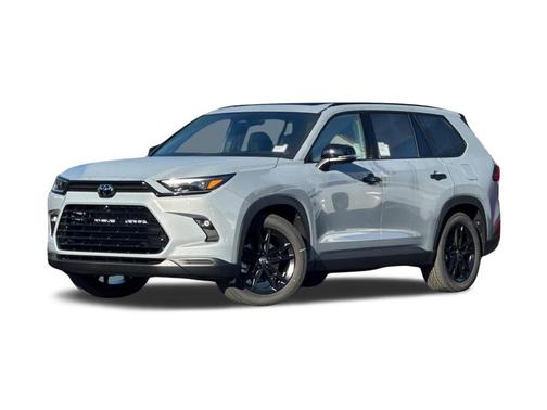 Cement 2026 Toyota Highlander Hybrid Base