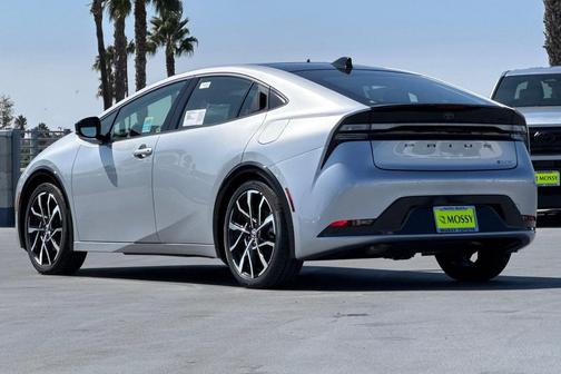 2026 Toyota Prius Plug-In Hybrid XSE