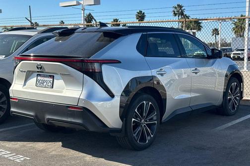 2023 Toyota bZ4X Limited