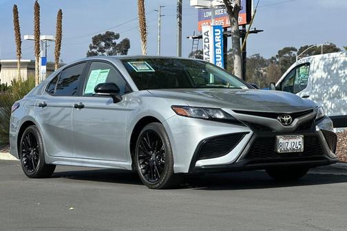 2021 Toyota Camry SE