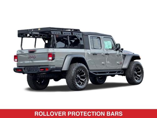 Sting-Gray Clearcoat 2022 Jeep Gladiator Rubicon