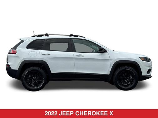 Bright White Clearcoat 2022 Jeep Cherokee X 4x4