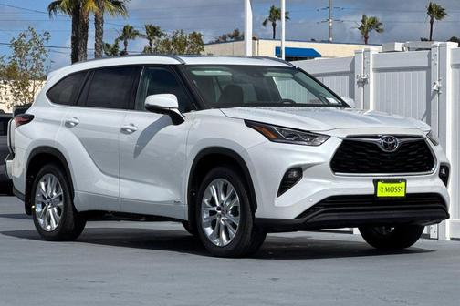 2026 Toyota Highlander Hybrid Limited