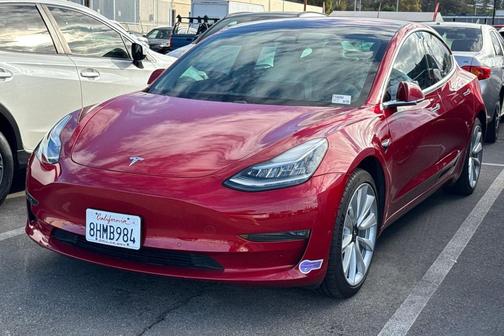 2018 Tesla Model 3 Long Range