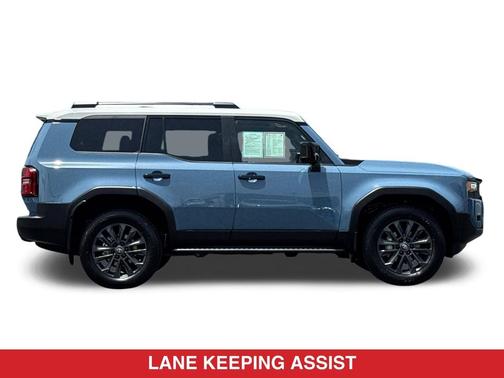 Heritage Blue/Gray Scape Roof 2026 Toyota Land Cruiser Base