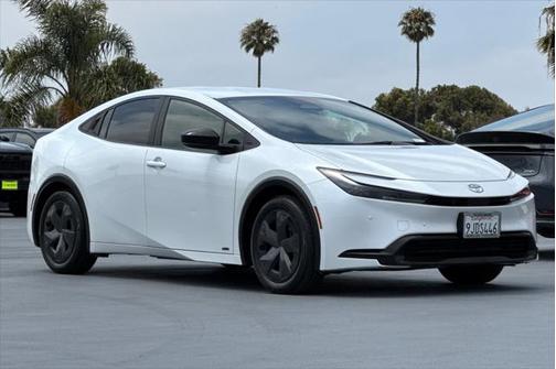2023 Toyota Prius LE